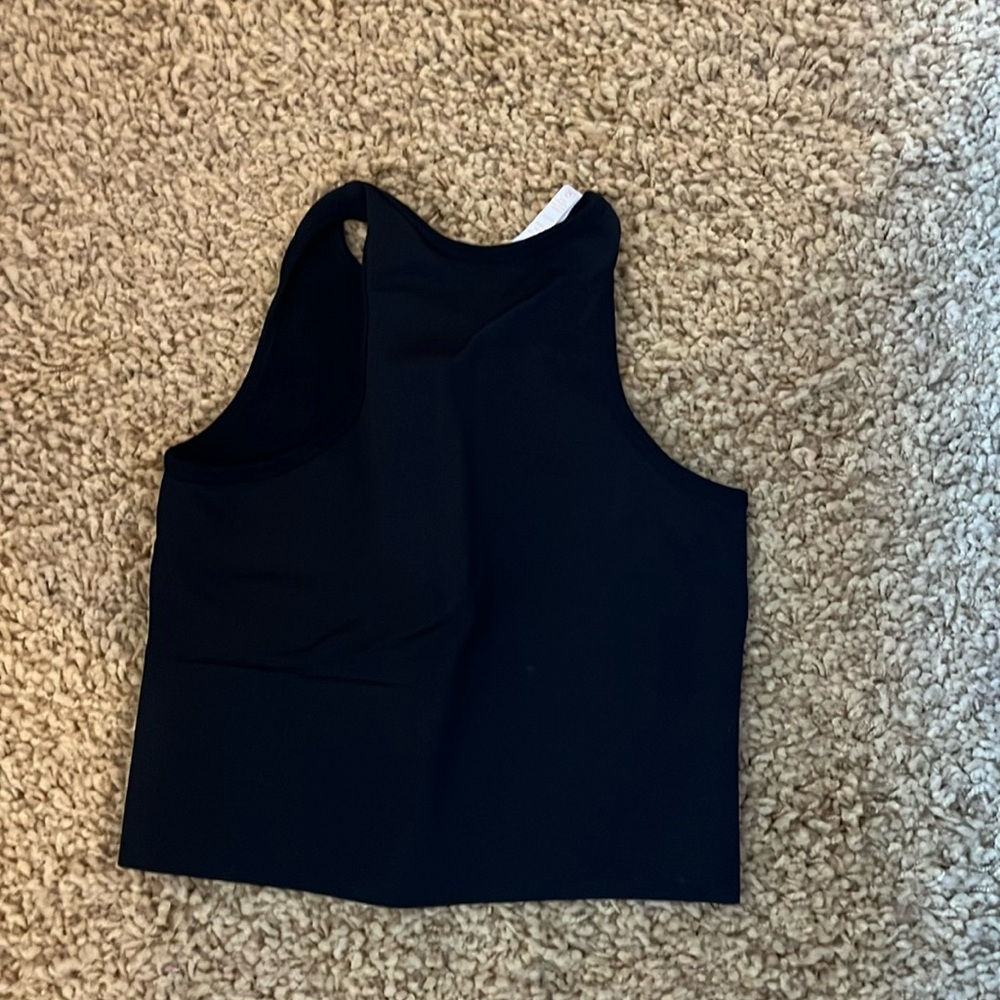 For us tight tank tops(cropped)